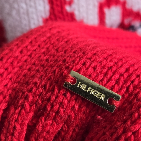 Tommy Hilfiger Womens Medium Red Cotton Snowflake Winter Sweater - Picture 5 of 10